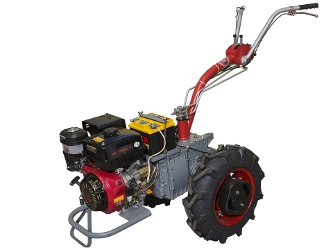 Мотоблок Мотор Сич МБ-13Е с бензиновым двигателем мощностью 13 л.с.