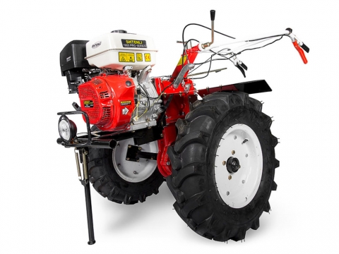 Shtenli 1900 Pro-series 18 л.с. с ВОМ